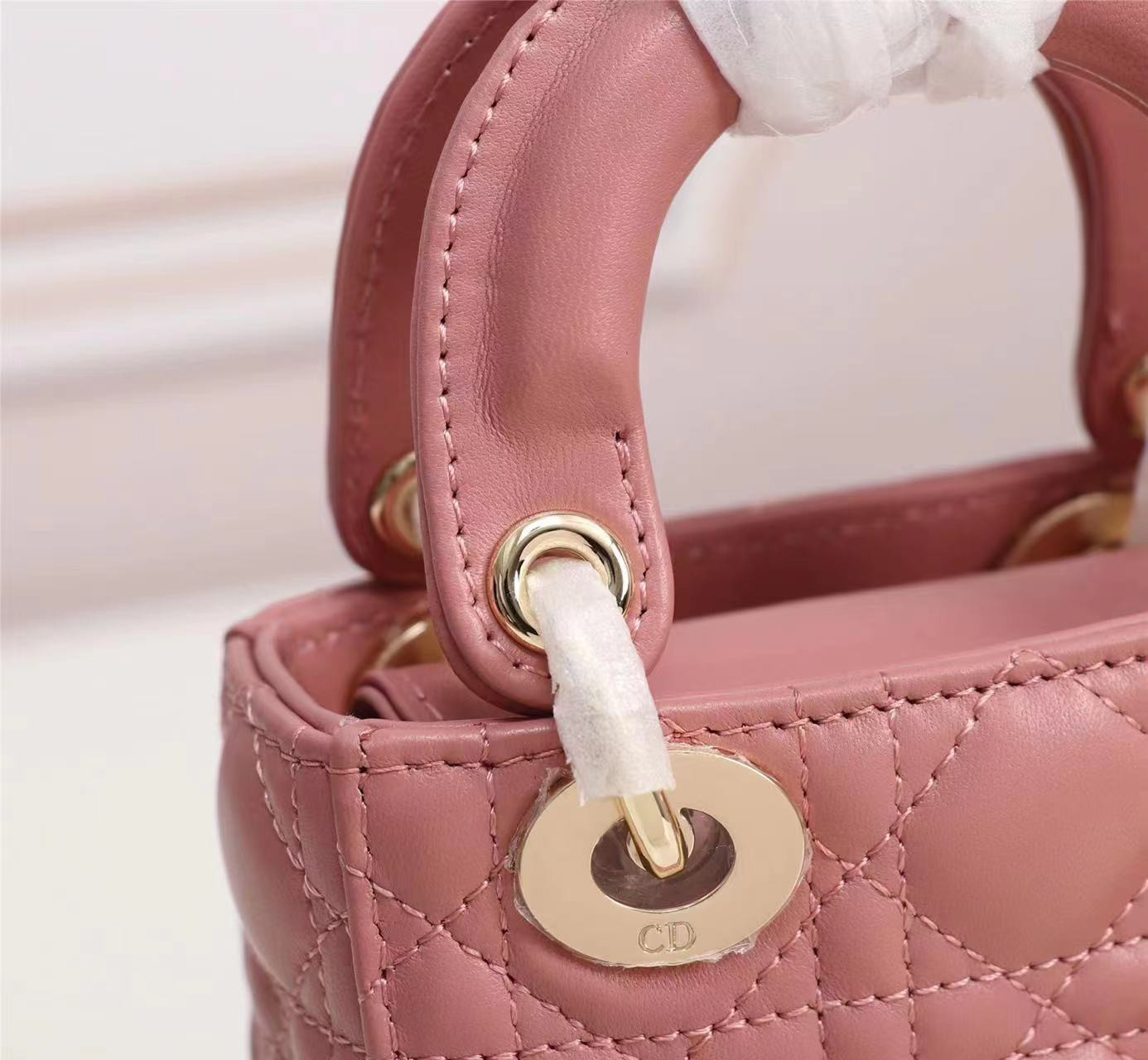 Lady D10r Micro Bag