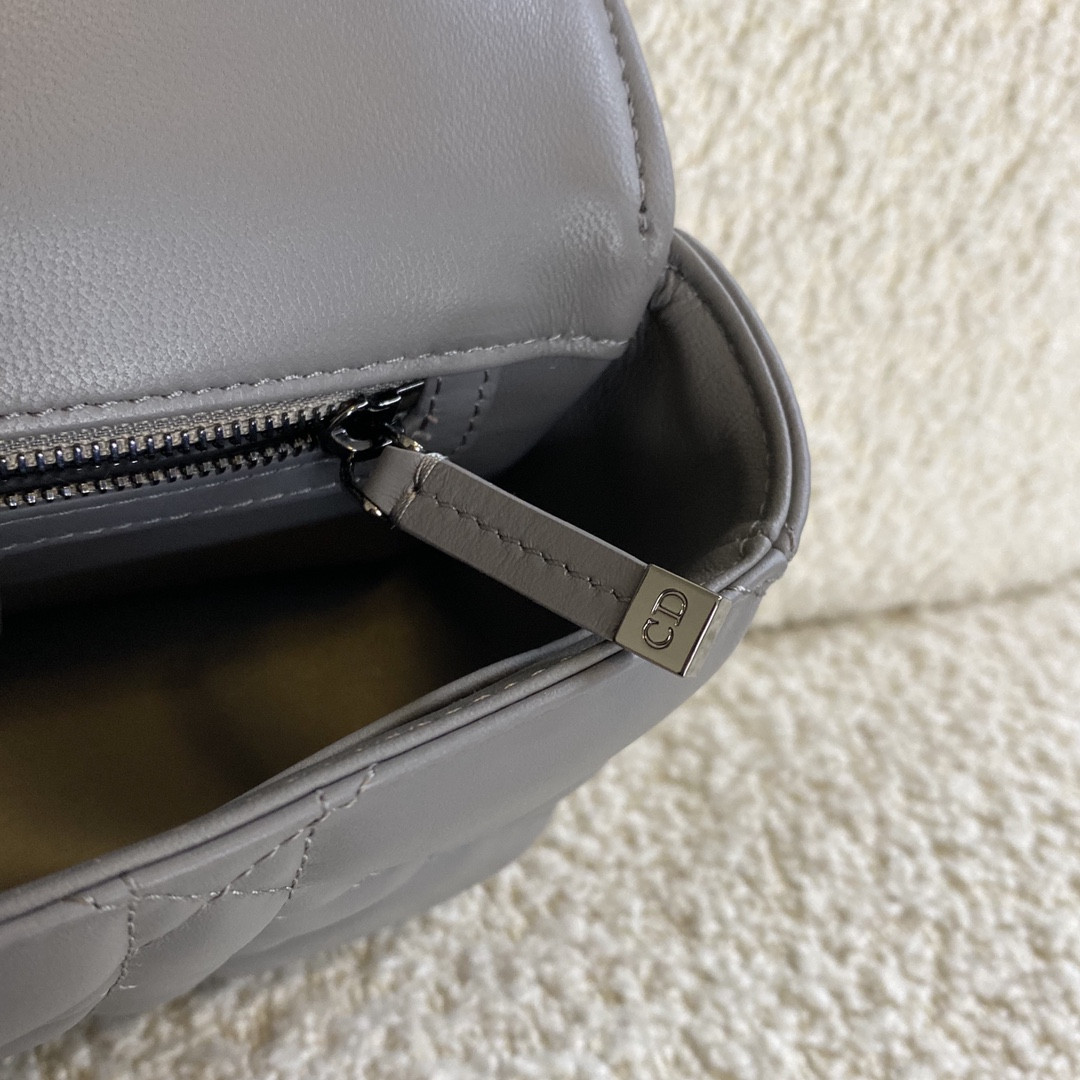 Small D10r Caro Bag