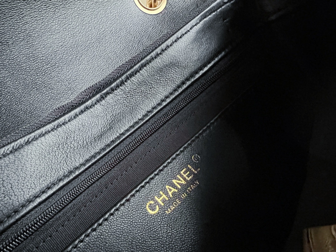 Ch**el 22k Cf