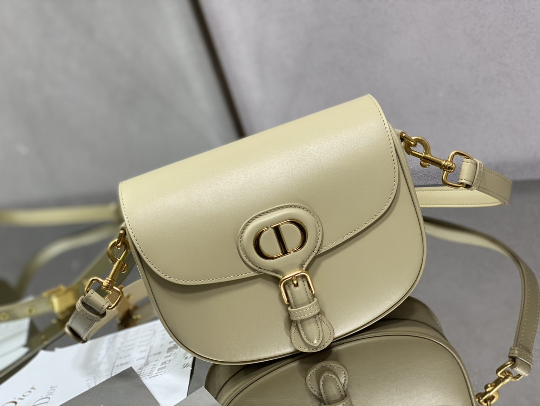 Medium D10r Bobby Bag