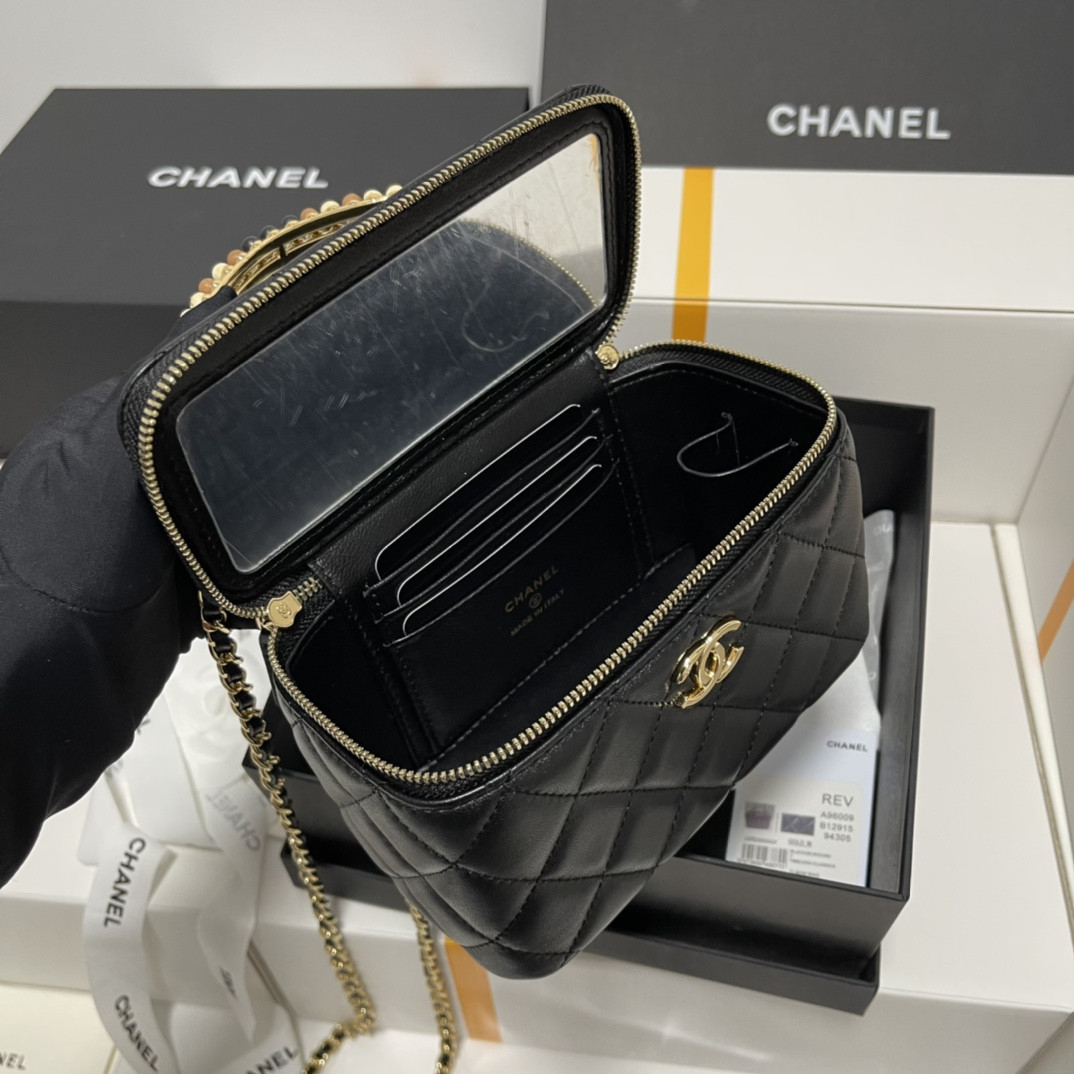 Ch**el Wooden Bead Handle Bag