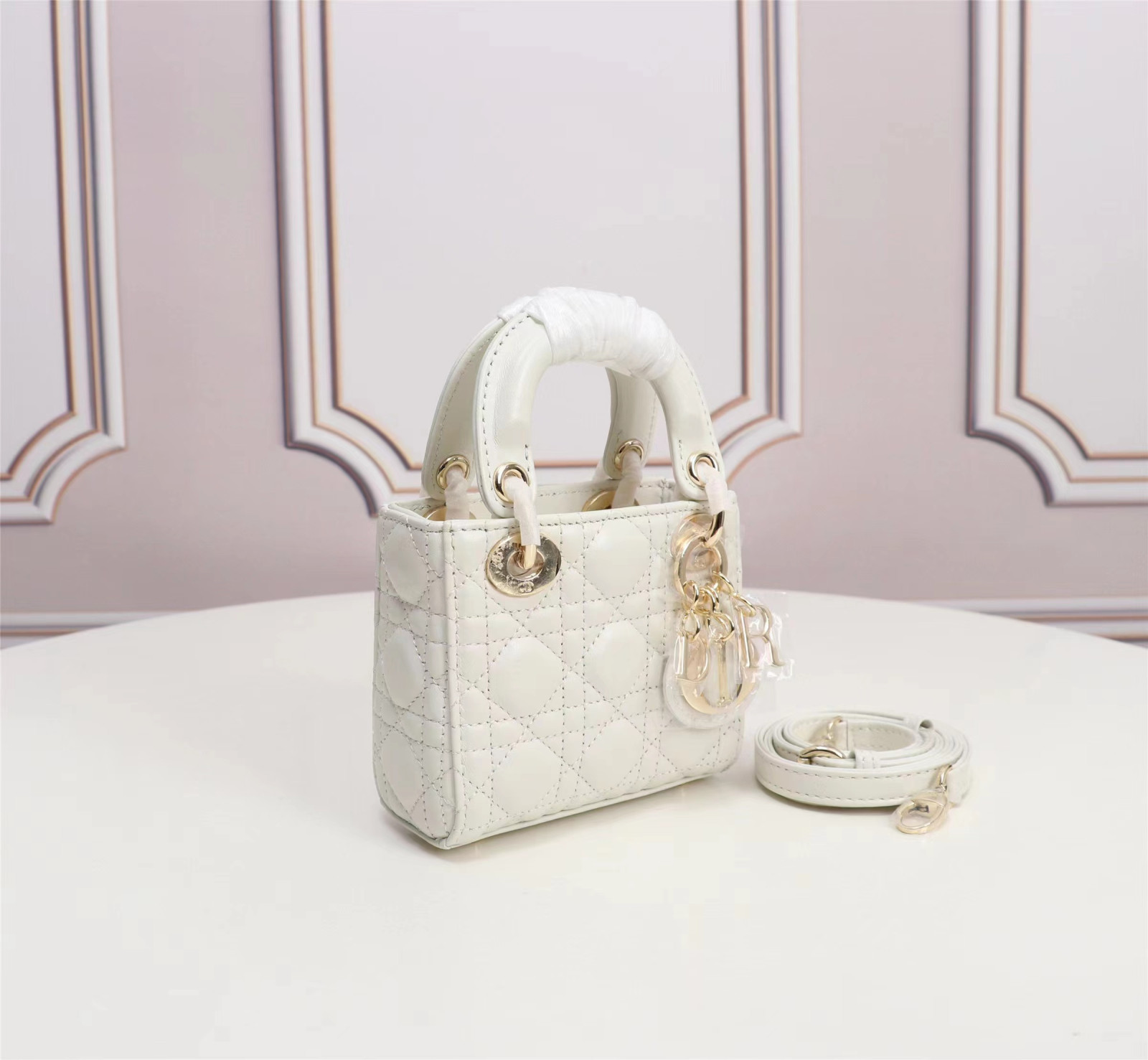 Lady D10r Micro Bag