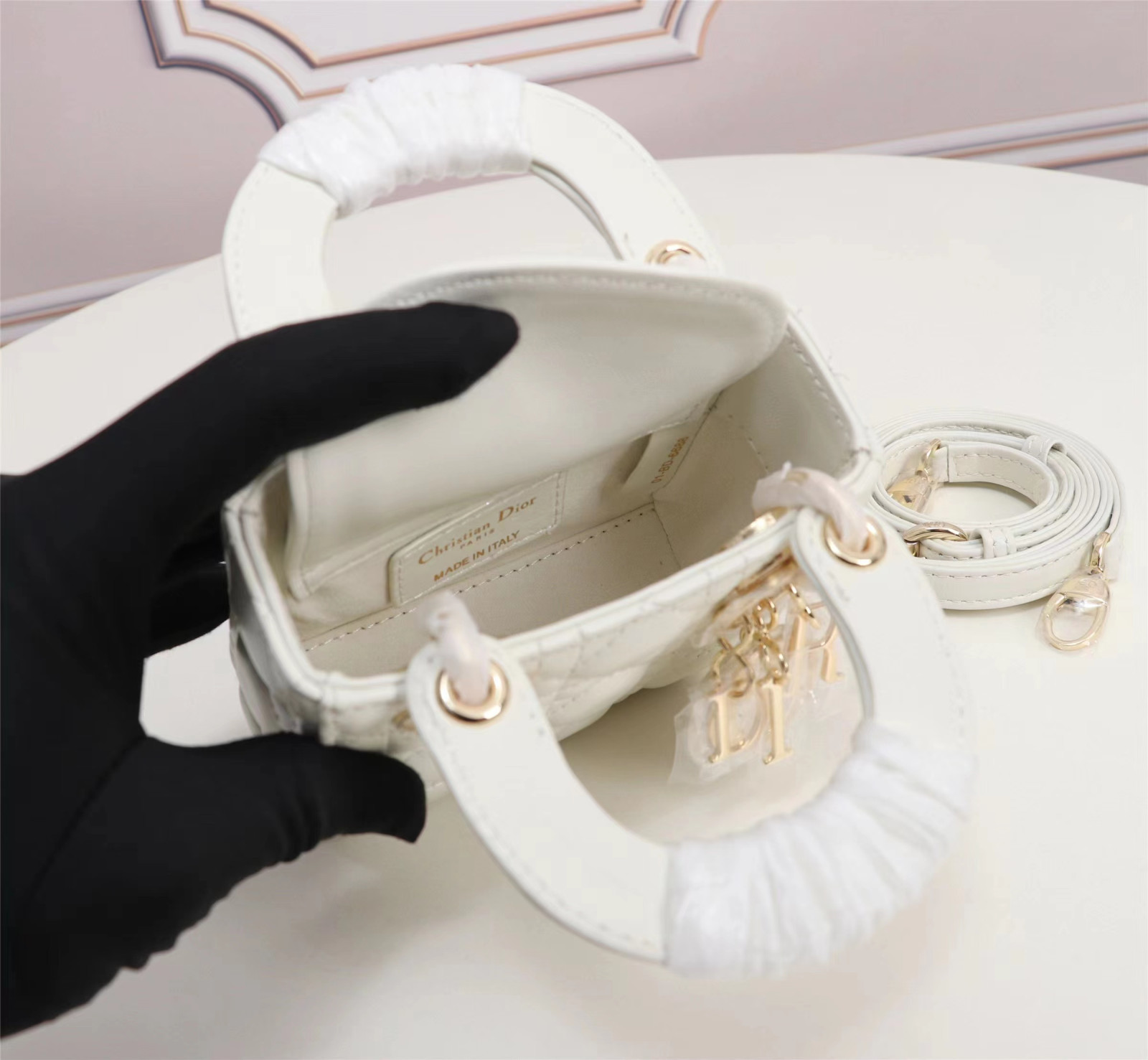 Lady D10r Micro Bag