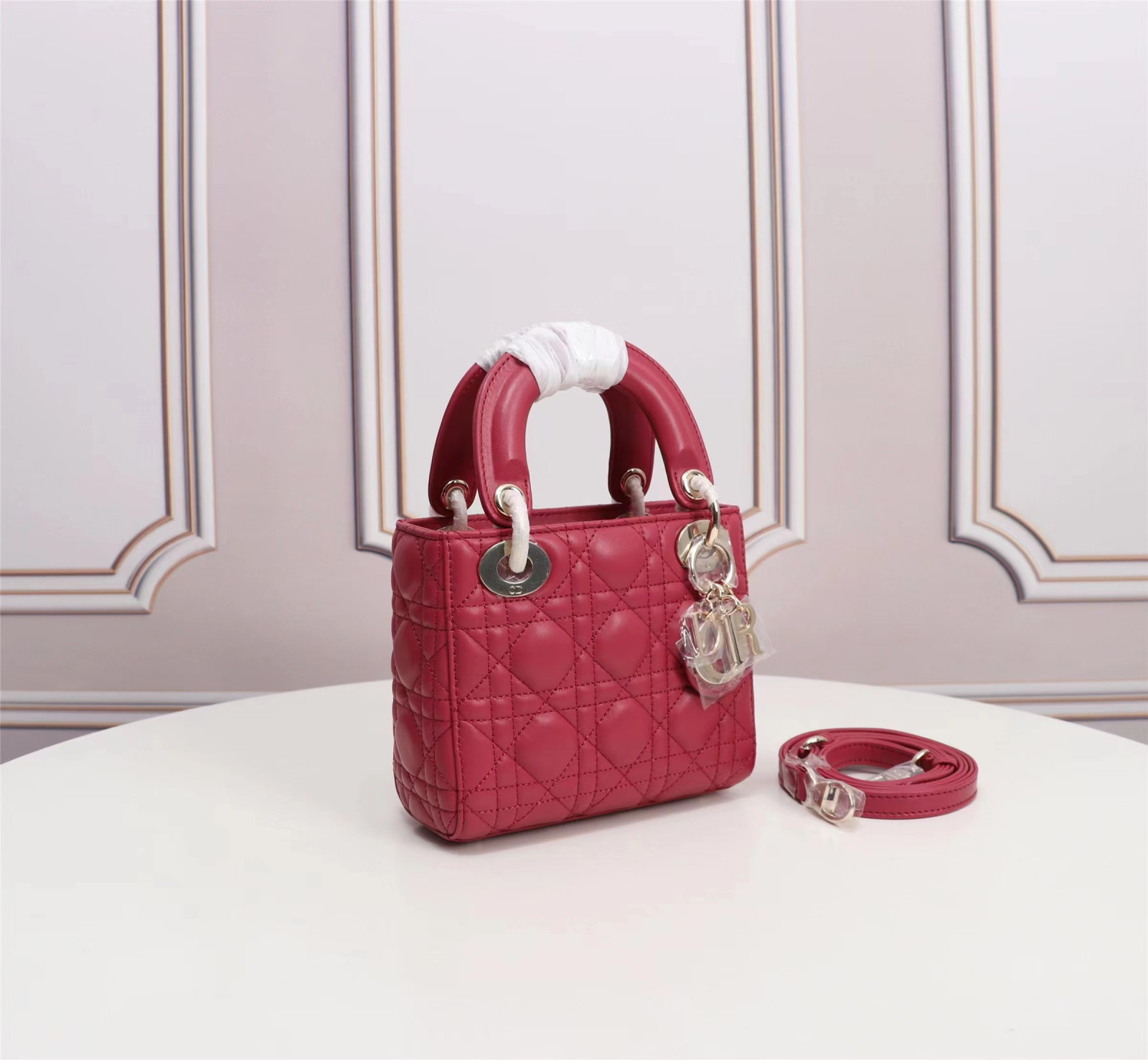 Lady D10r Micro Bag