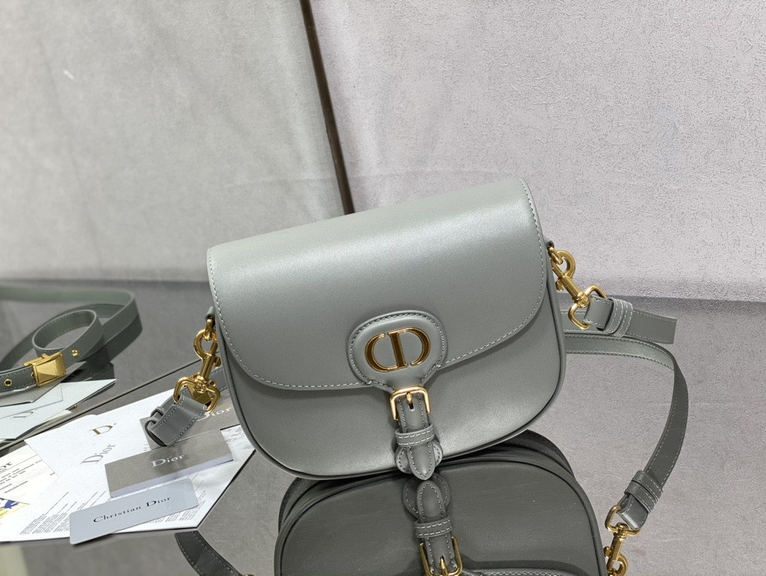 Medium D10r Bobby Bag