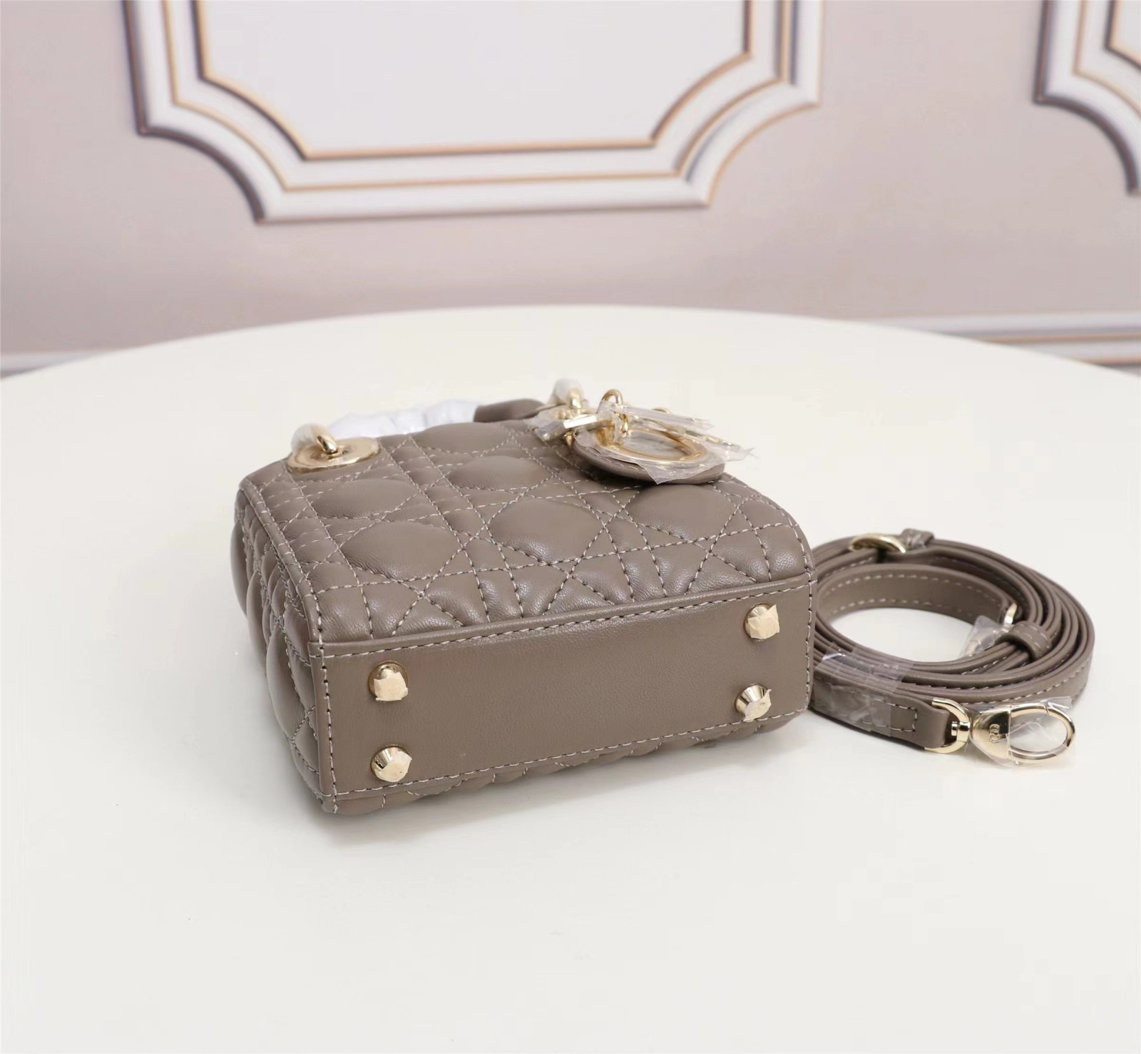 Lady D10r Micro Bag
