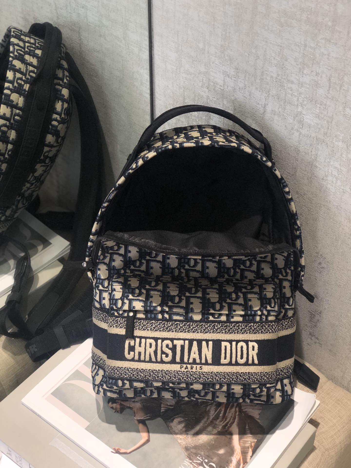D10r Backpack