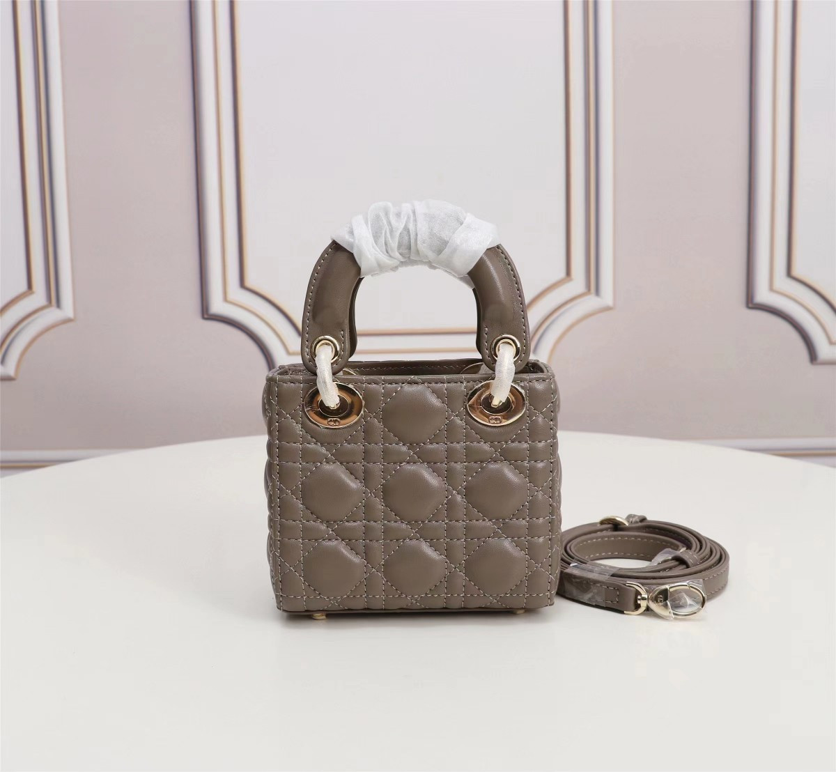 Lady D10r Micro Bag