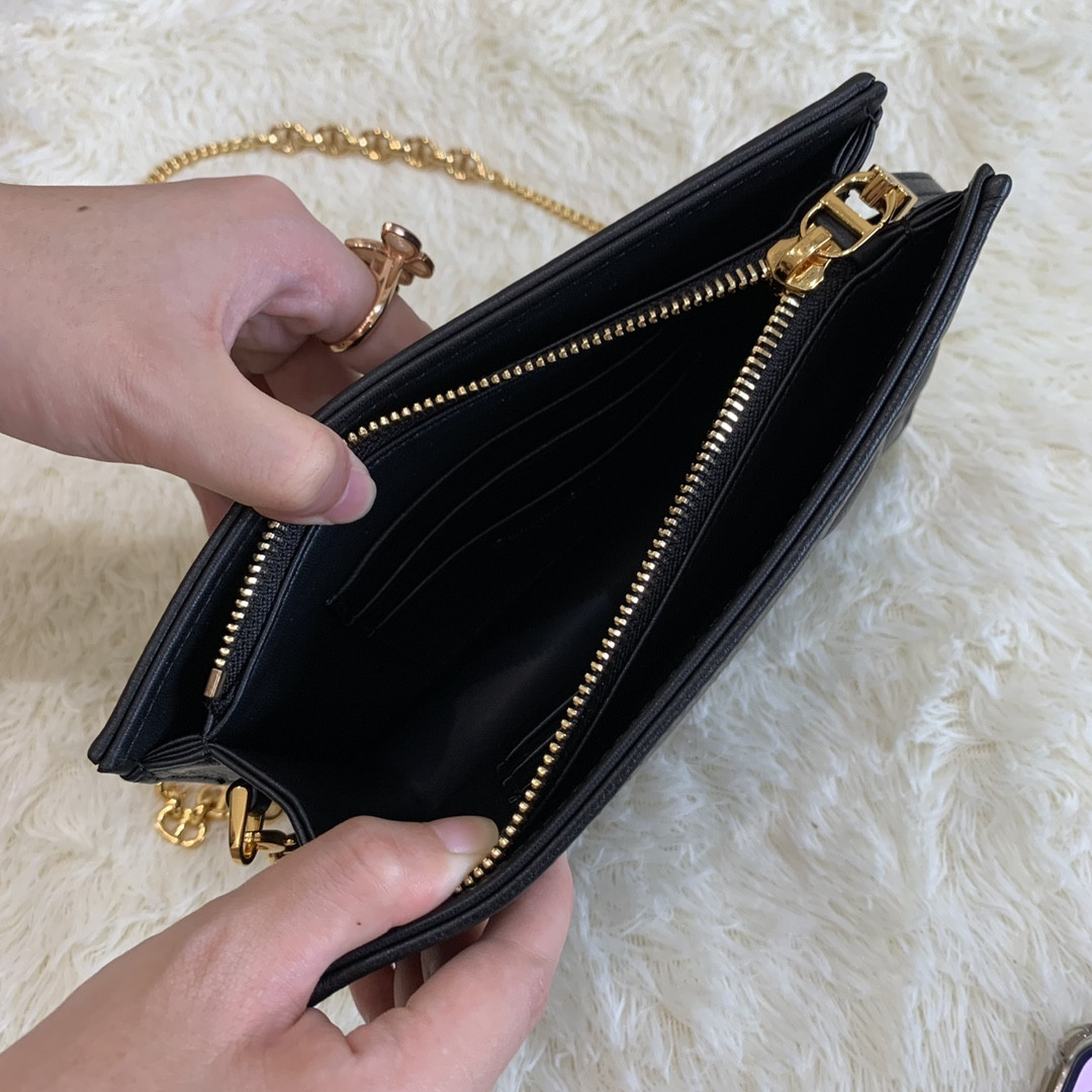 D10r Caro Zipped Pouch With Chain