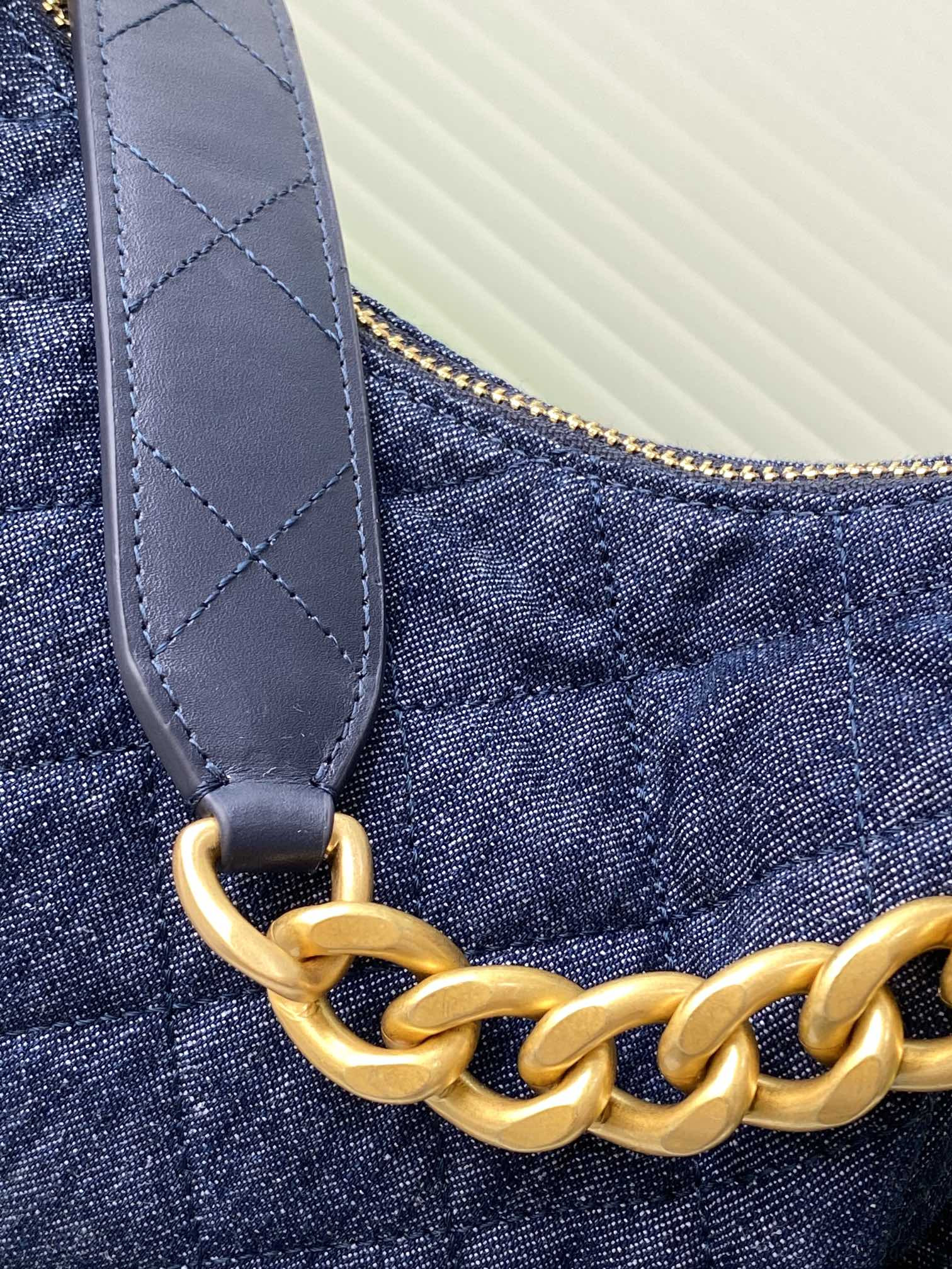 Ch**el 25c Hobo Bag