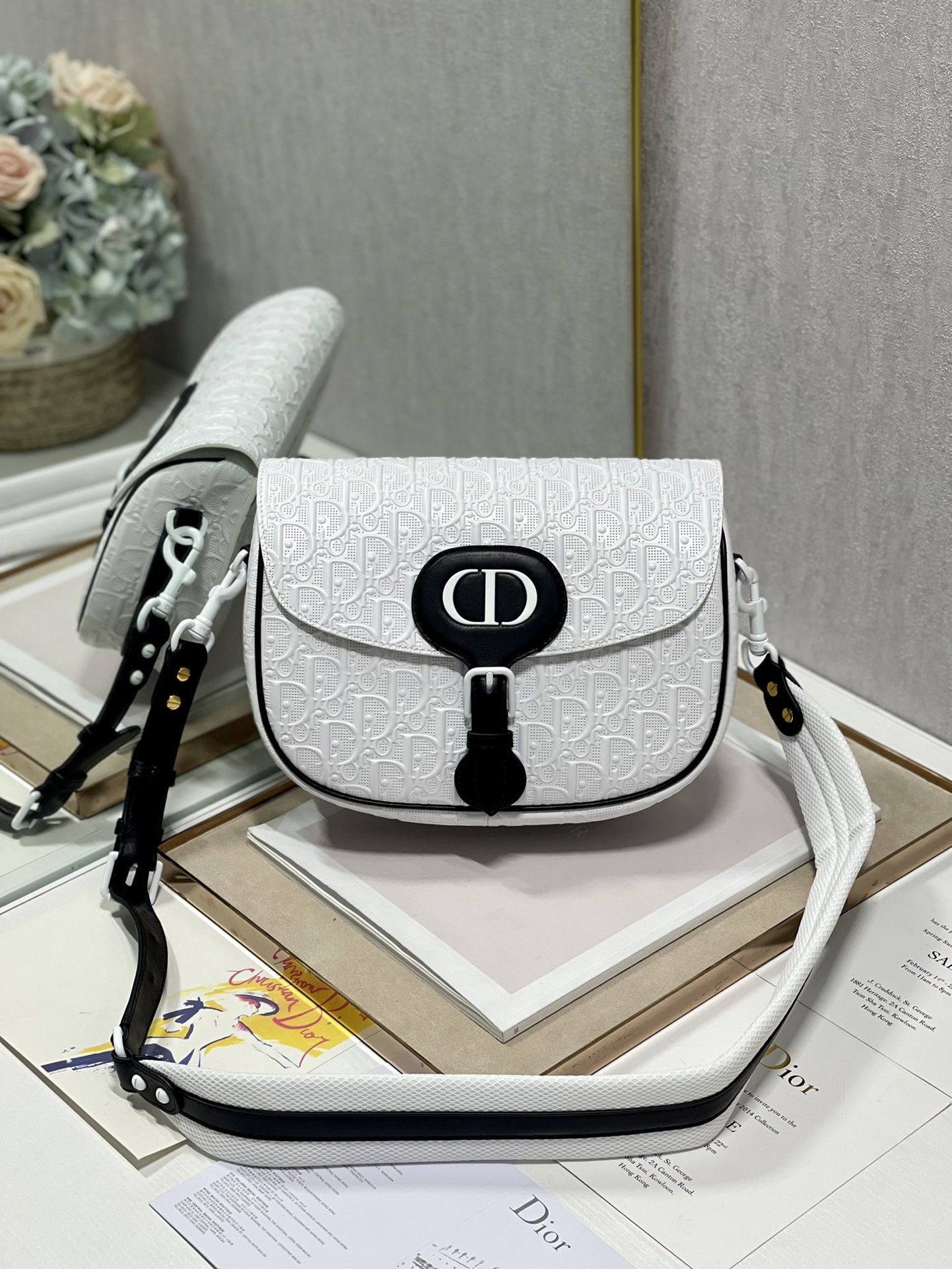 Large D10r Bobby Bag