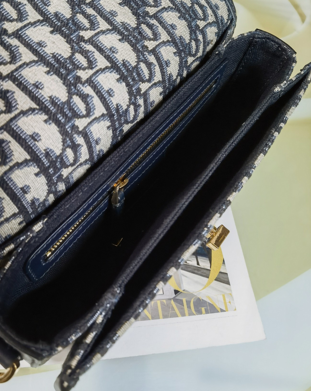 30 Montaigne Bag