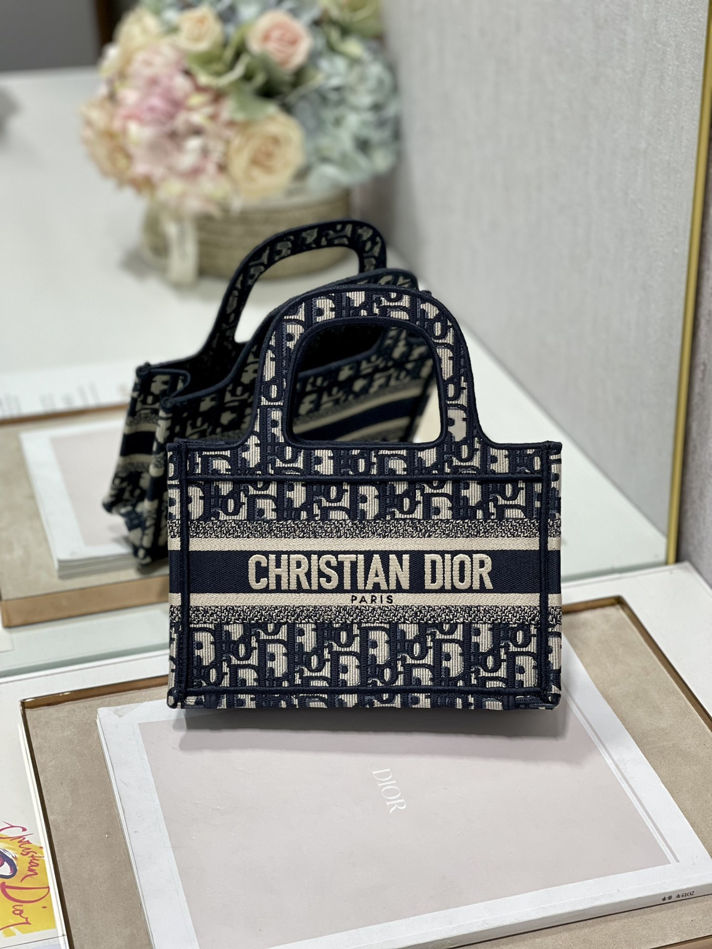 Mini D10r Book Tote