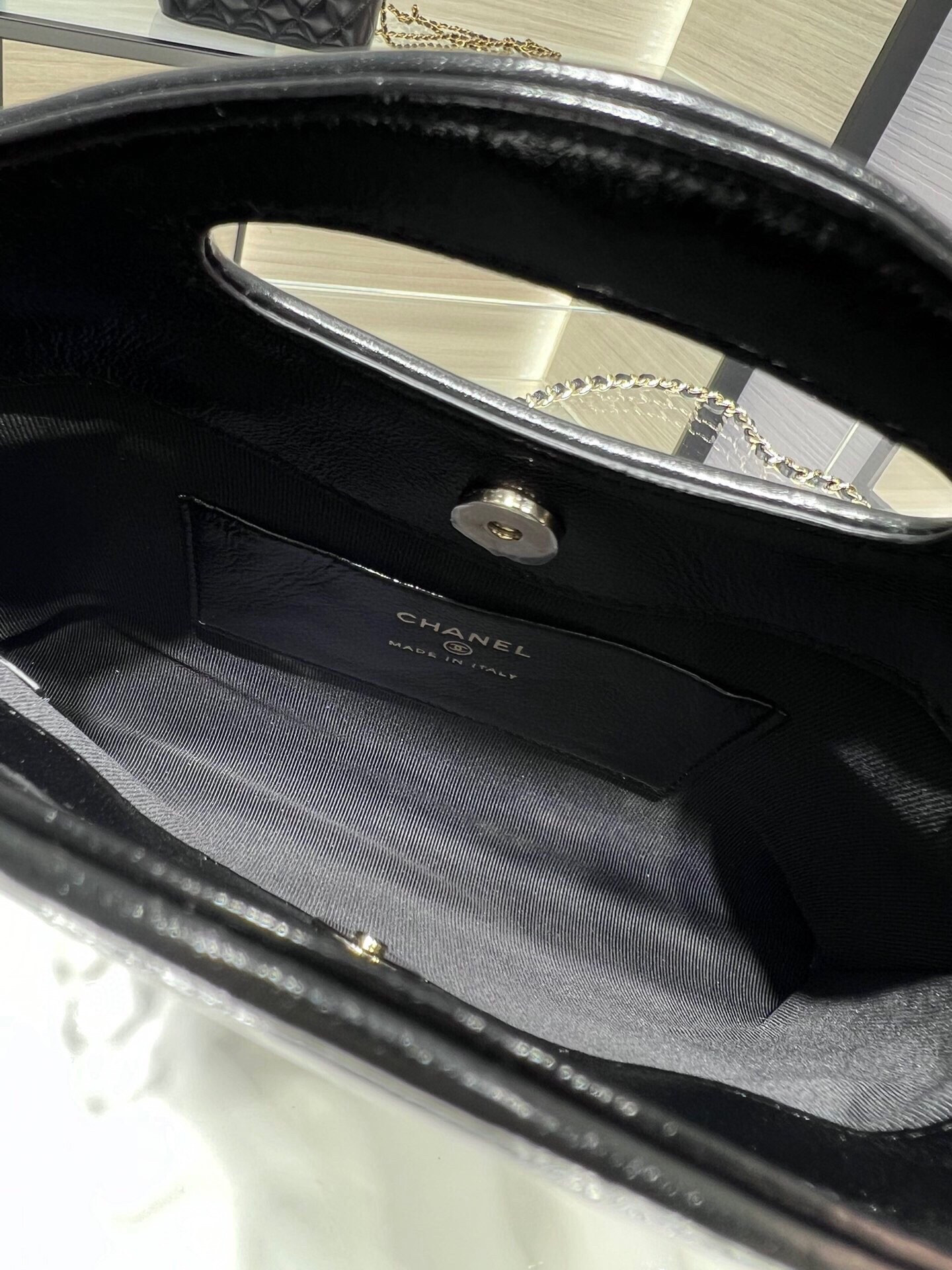 Ch**el 24s 31 Bag