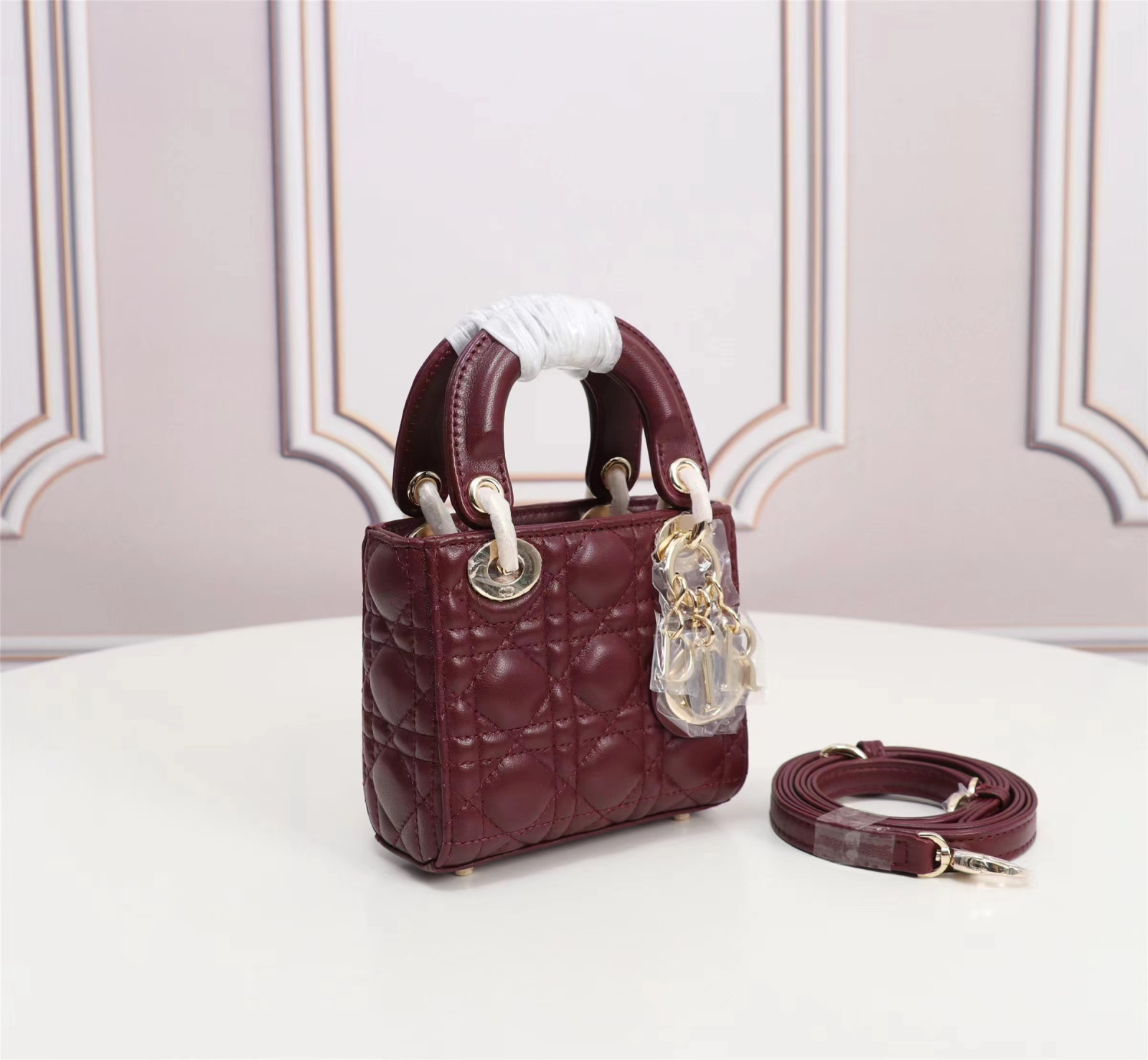 Lady D10r Micro Bag