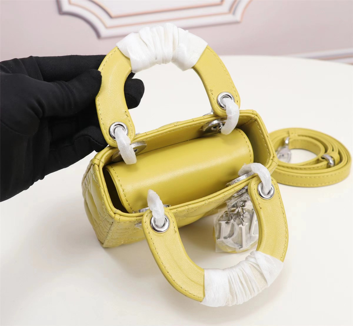 Lady D10r Micro Bag