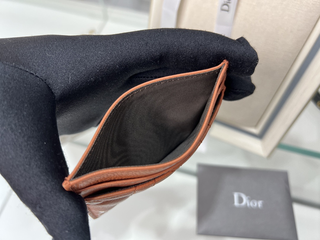 D10r Caro Five-slot Card Holder