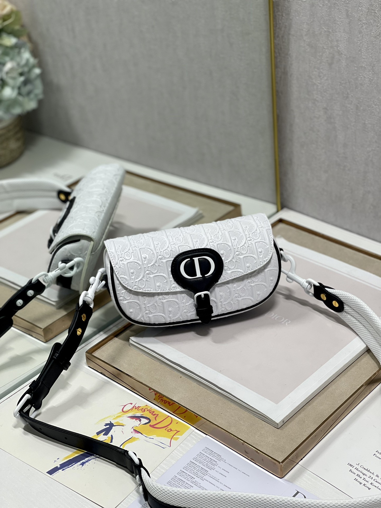 D10r Bobby East-west Bag