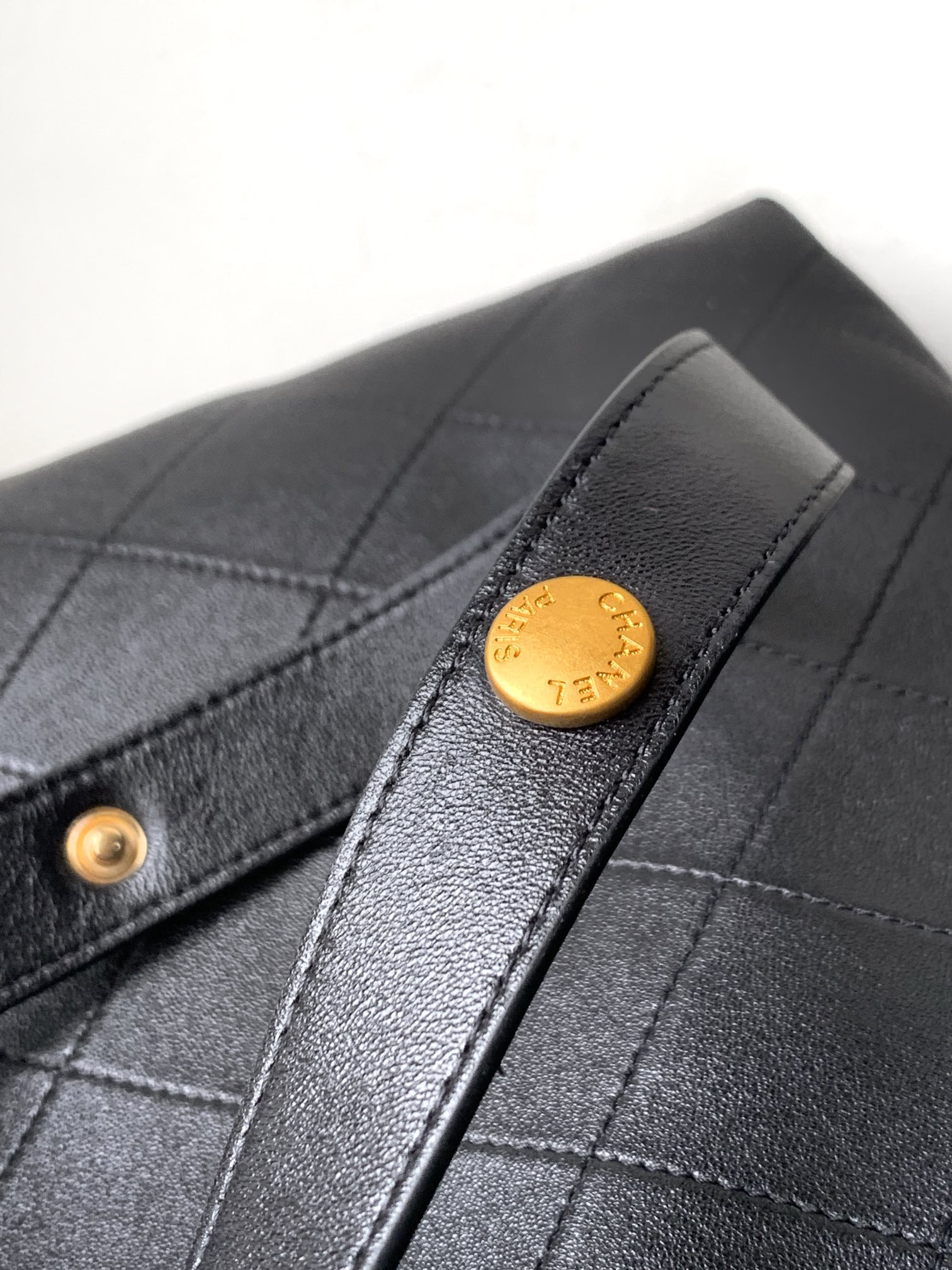 Ch**el 25p Hobo Bag