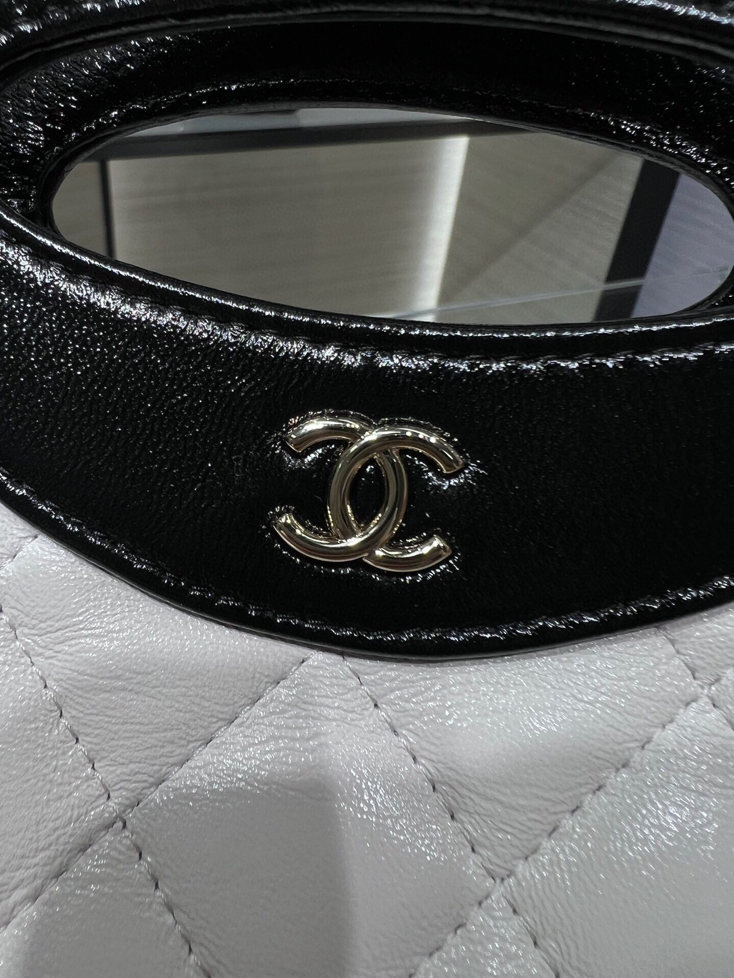 Ch**el 24s 31 Bag