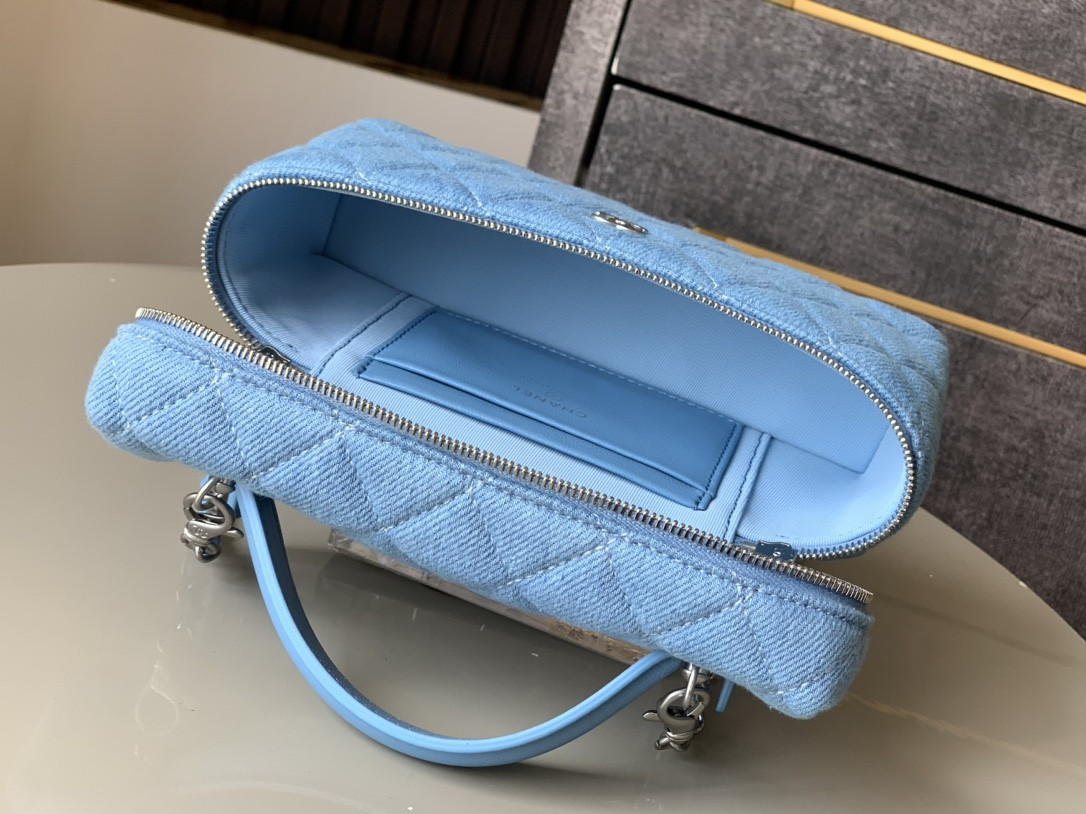 Ch**el 25c Lp Bag