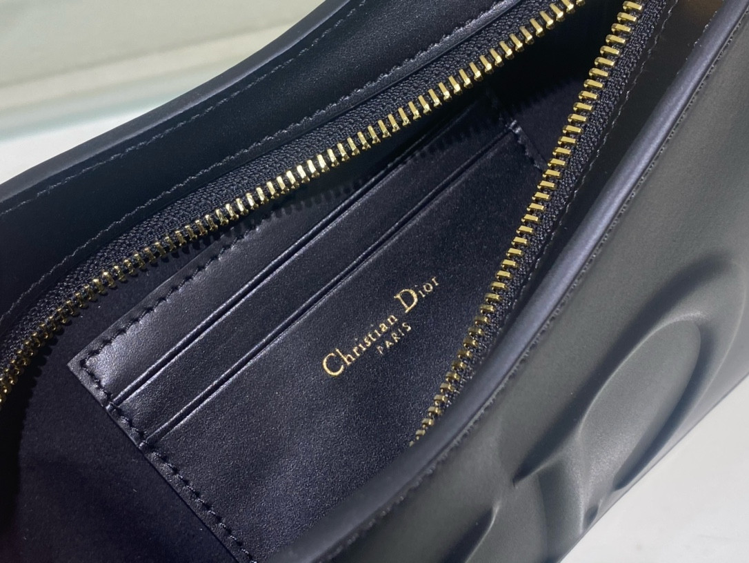 D10r Cd Signature Hobo Bag