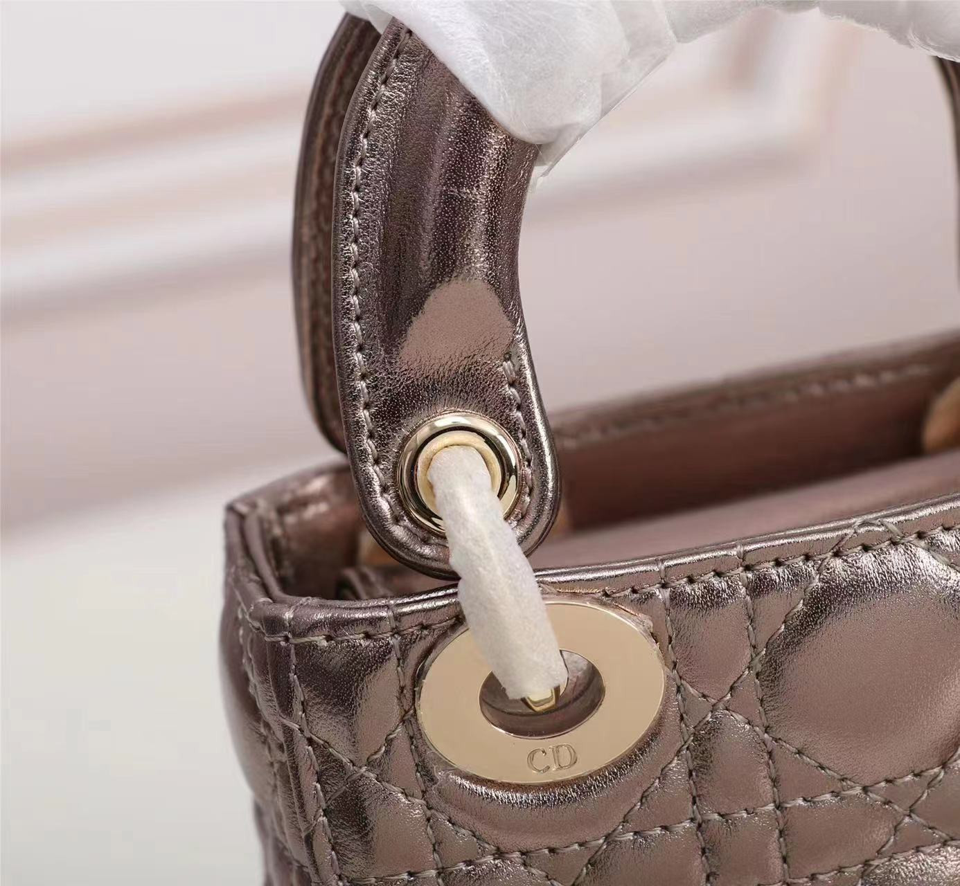 Lady D10r Micro Bag