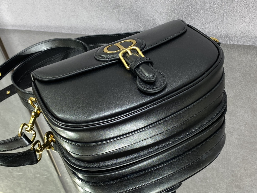 Medium D10r Bobby Bag