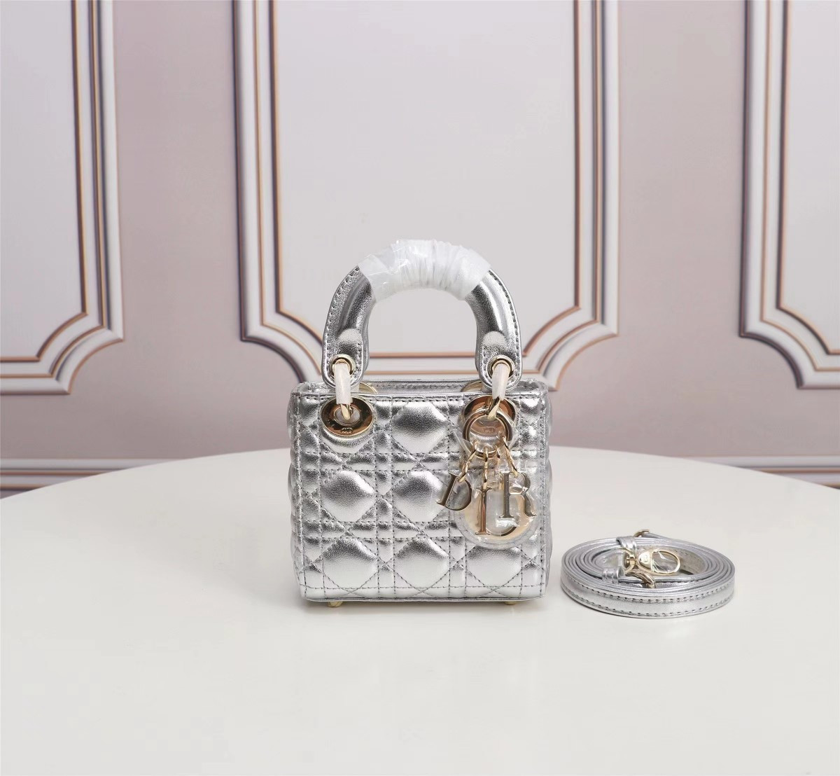 Lady D10r Micro Bag