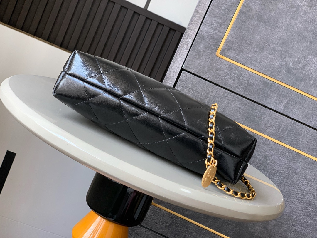 Ch**el 25s Hobo Bag