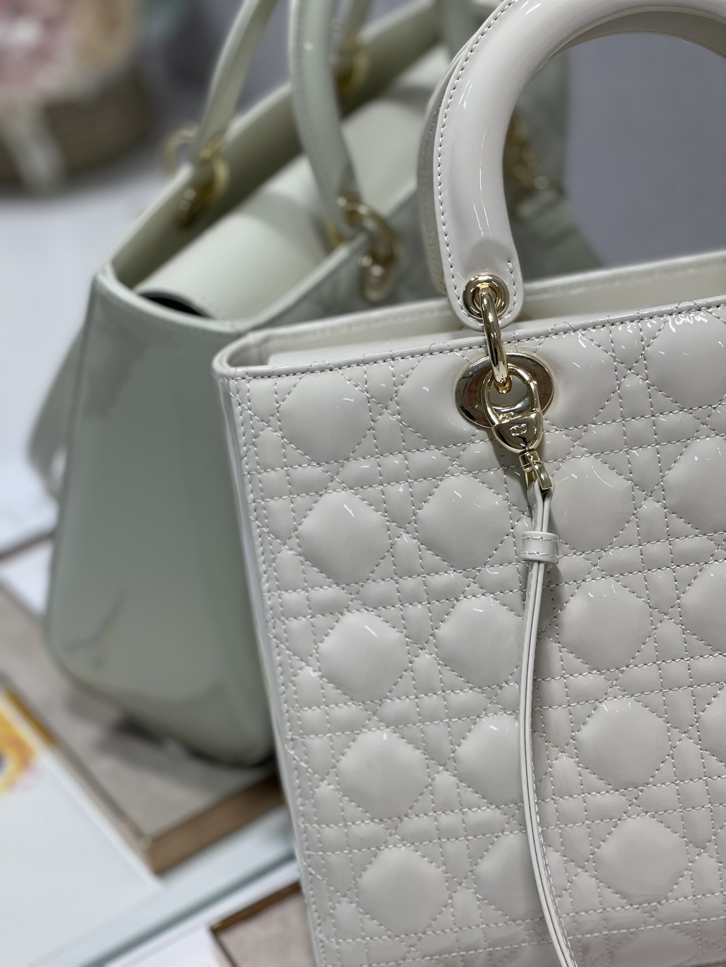 Large Lady D10r Bag