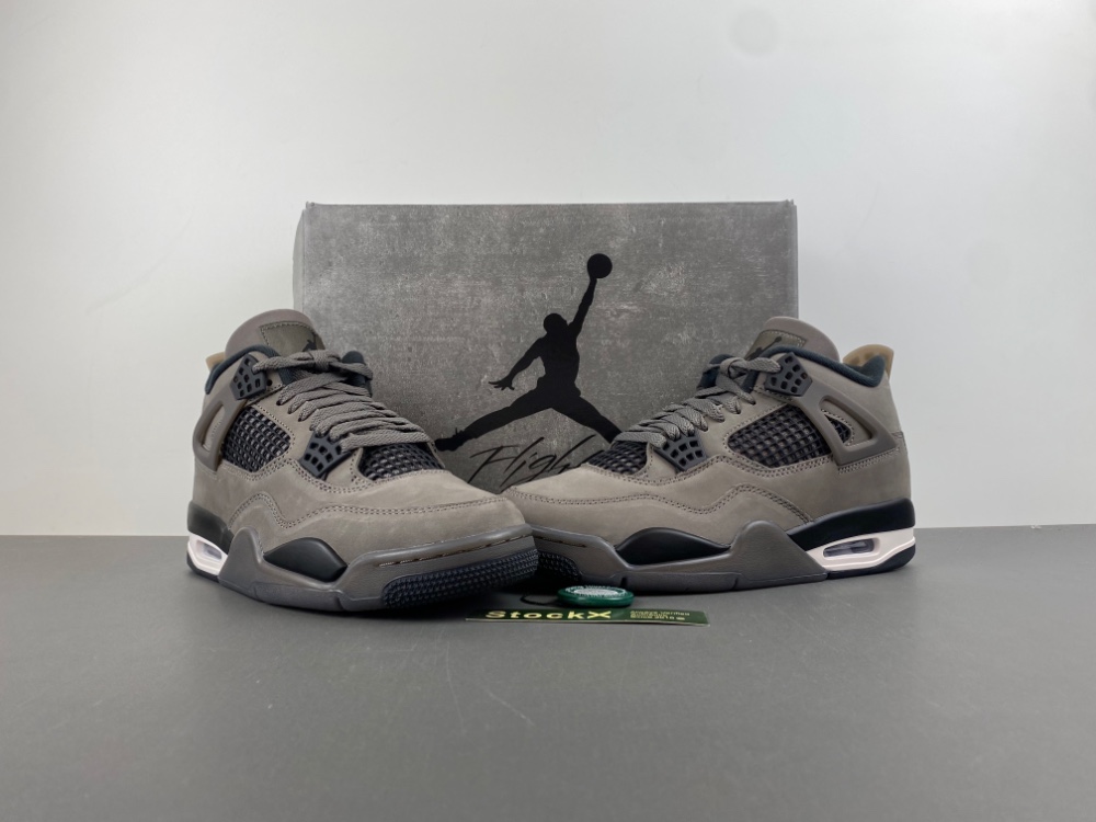 Air Jordan 4 